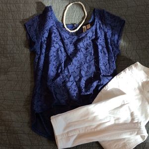 Sheer Lace hi-lo tee in navy size L